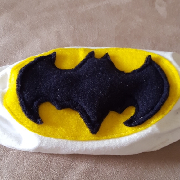 Child's Batman Face Mask. - Picture 2 of 6